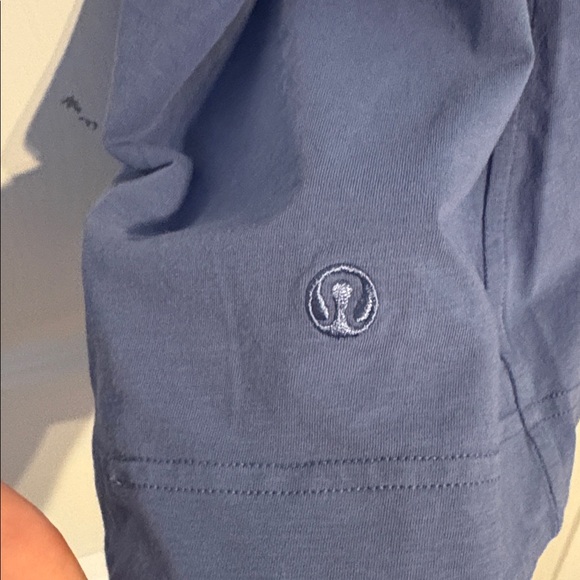 Cornflower blue Lululemon tank top - Picture 5 of 5